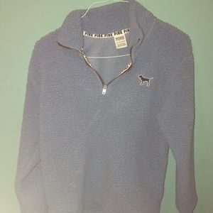 Wooly jacket from pink.